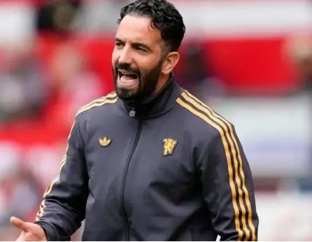 Eksperimen Gila atau Blunder? Ruben Amorim Tarik Keluar Zirkzee Saat Lagi Gacor-gacornya