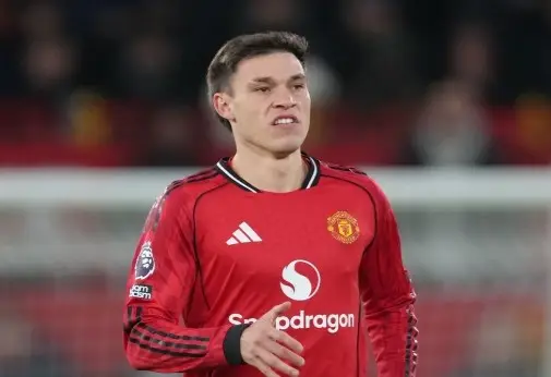 Gelandang Mu, Manuel Ugarte